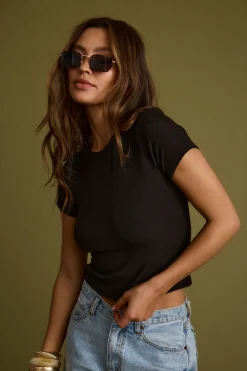 Discount Abby Black Ribbed Crew Neck Tee Tees + Tanks|Festival Tops