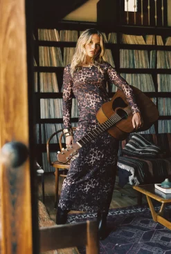 Best Casanova Leopard Mesh Maxi Dress For You And Your Bestie|Date Night Dresses