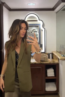 Fashion Marlowe Olive Sleeveless Blazer Tees + Tanks|Vacation Tops