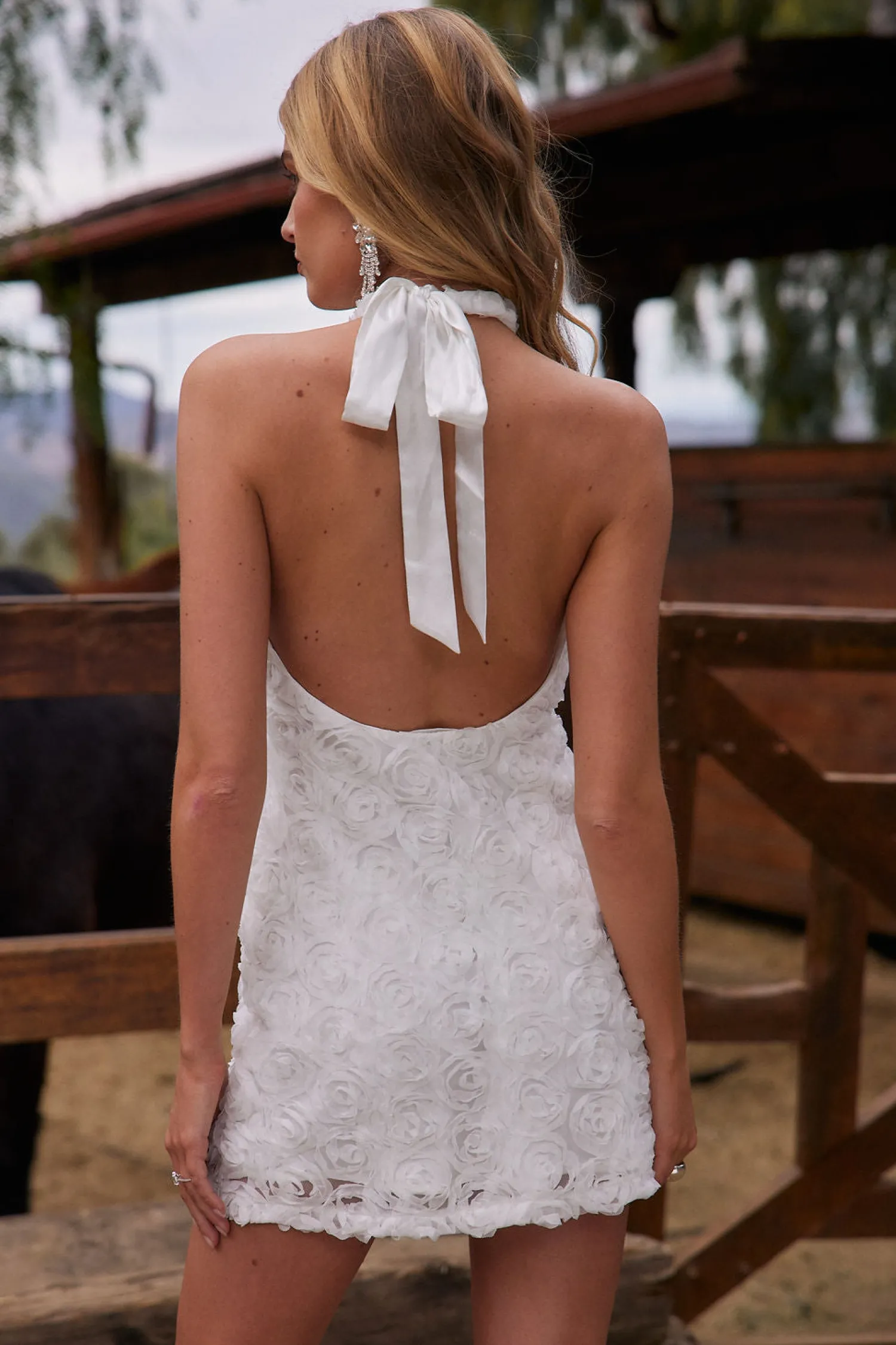 Fashion Maya White Floral Applique Halter Mini Dress Engagement Party|Bridal Dresses