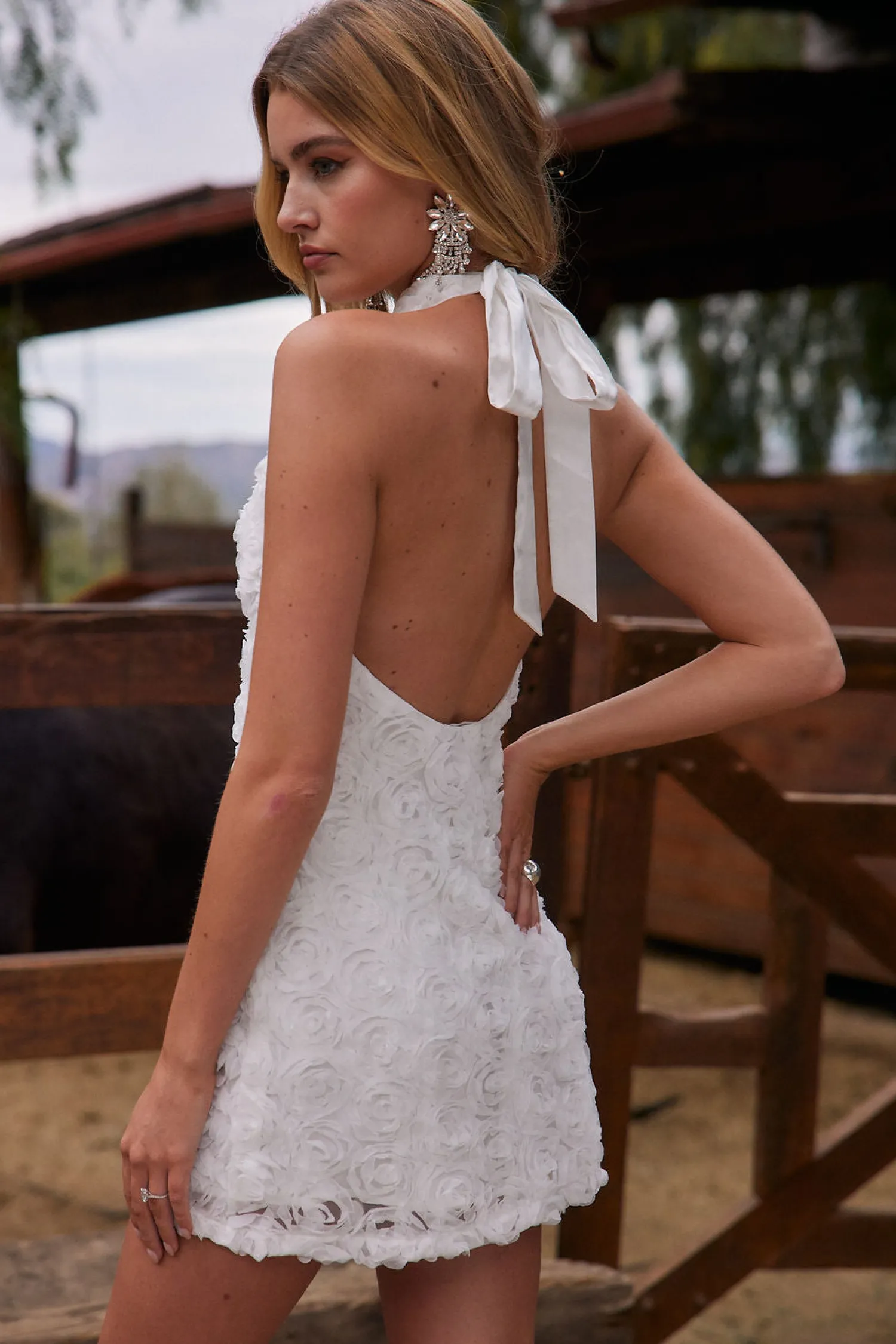 Fashion Maya White Floral Applique Halter Mini Dress Engagement Party|Bridal Dresses