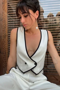 Discount Skylar White Vest Bridal Tops|Sets