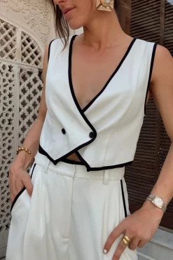 Discount Skylar White Vest Bridal Tops|Sets