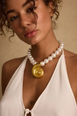 Discount Zabelle Pearl and Gold Statement Necklace Jewelry|Golden Hour Bachelorette